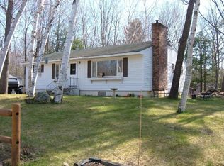 9 Maple St, North Conway, NH 03860