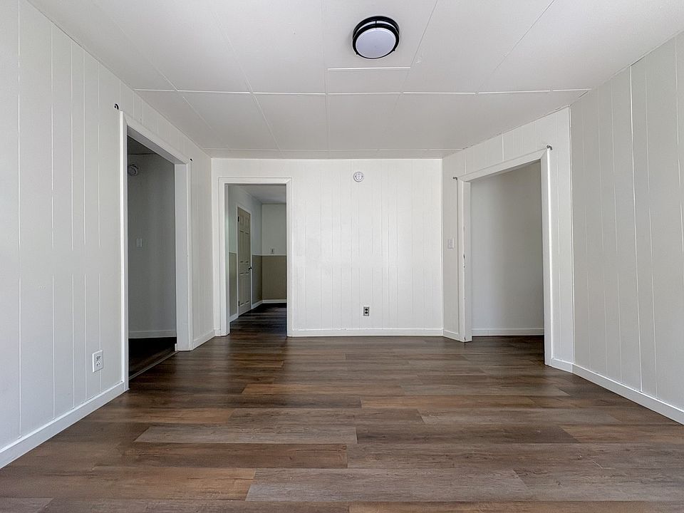 1st image of 28 Bartlett St #2