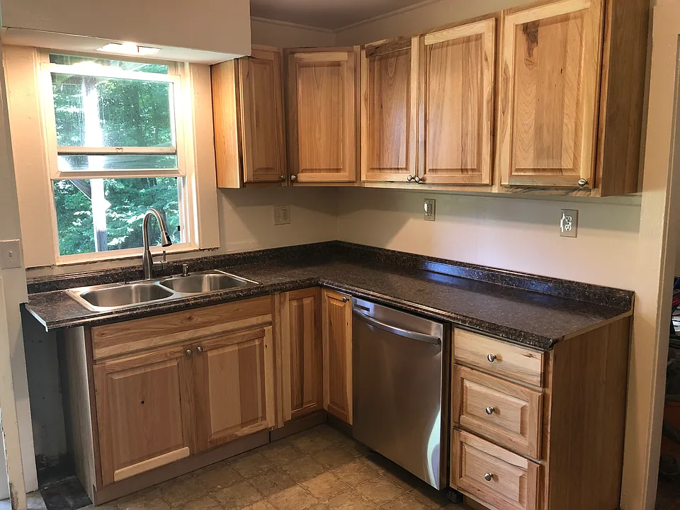 70 Chester Rd #1