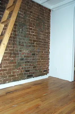 Rented by Tower Brokerage | media 50