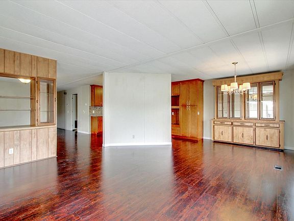 5th image of 830 Villa Teresa Way #830