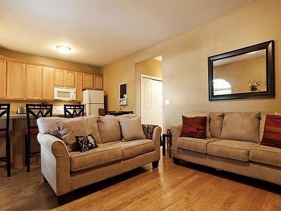 3rd image of 3867 Mitchell Cv APT 102