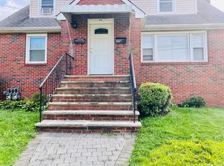 400 Clinton St UNIT 2, Linden, NJ 07036