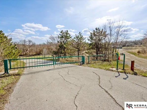 11379 Paiges Path, Fort Calhoun, NE 68008