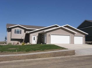 4708 Corvette St, Mandan, ND 58554