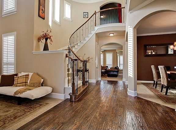 3rd image of 3448 Cumberland Ln