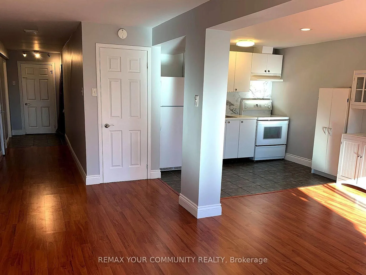 2 bed, $2,285 — Photo 2