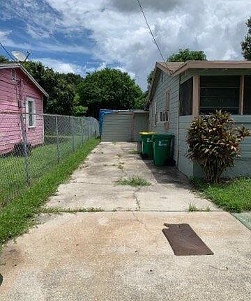 3rd image of 242 A Lane