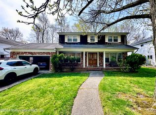 46 N Railroad St, Staten Island, NY 10312