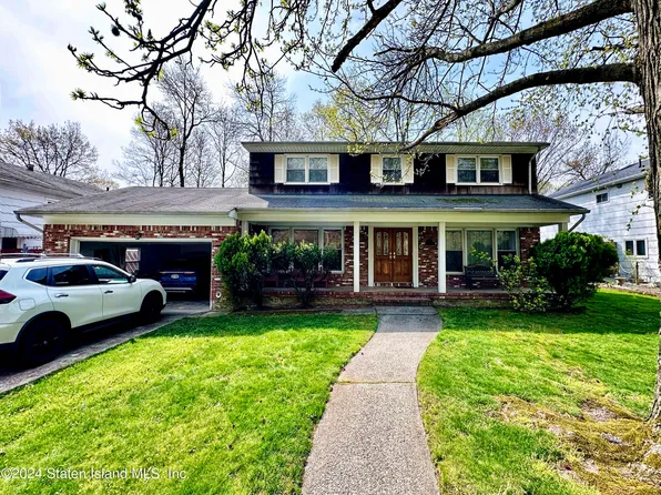 46 N Railroad St, Staten Island, NY 10312