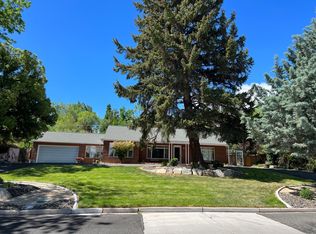1170 Pineridge Dr, Reno, NV 89509