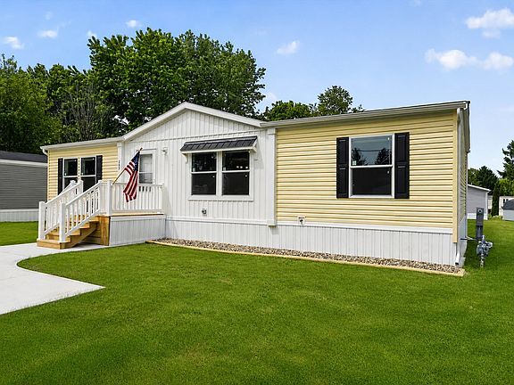 Exterior Image-4-ADVENTURE HOMES 289 Melrose Village