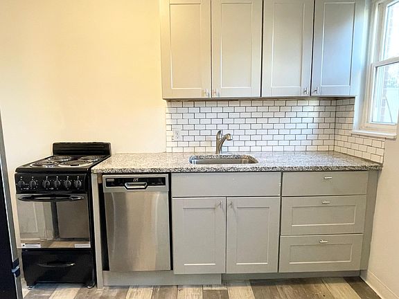 2nd image of 4947 N High St