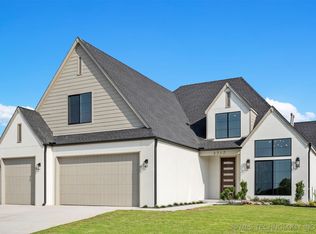 2717 E 134th Cir, Bixby, OK 74008