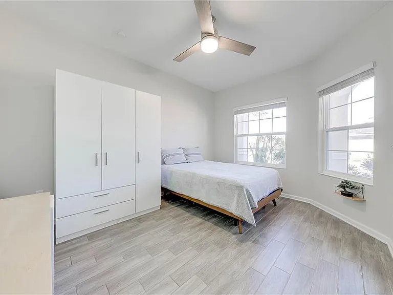 5301 Amersham Ln — Photo 9