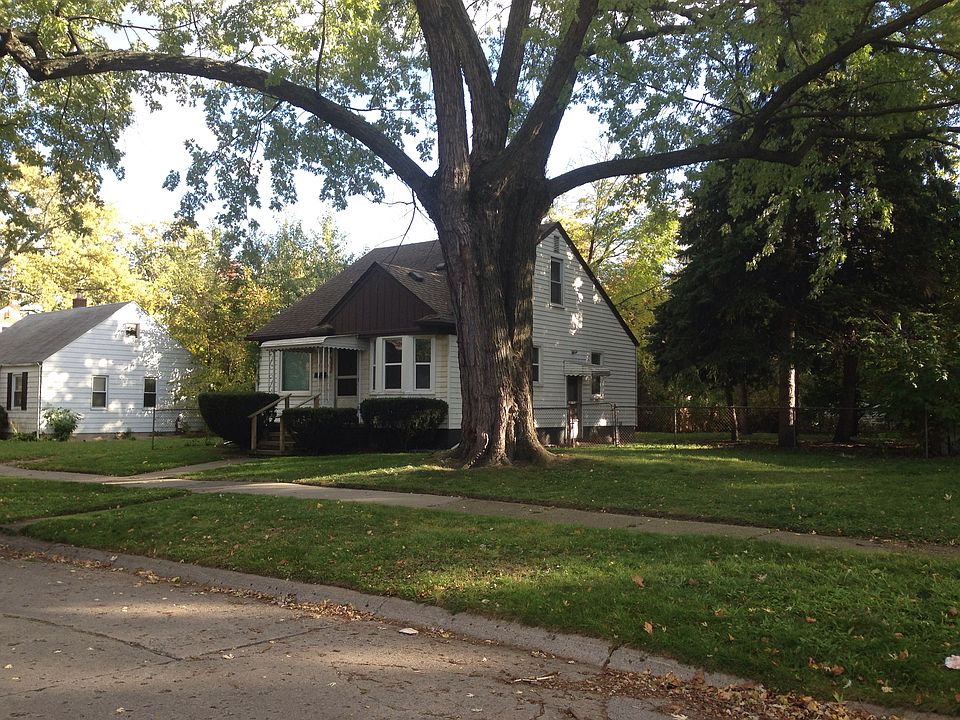 1st image of 383 W Hayes Ave