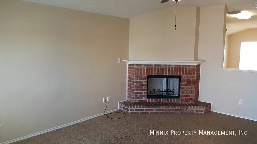 3 bedroom/2 bath | Frenship ISD | 515 N. Kline Ave. — Photo 4