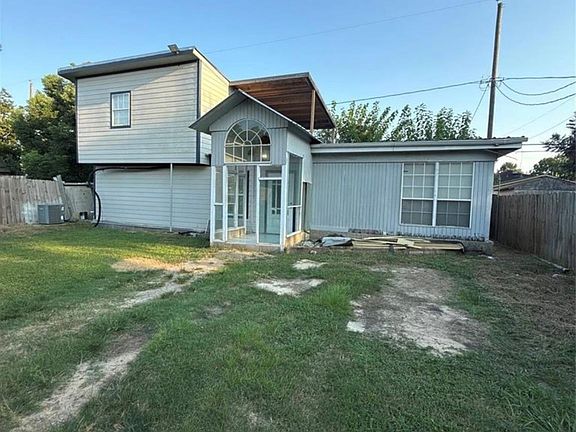 2nd image of 8412 Peekskill Ln