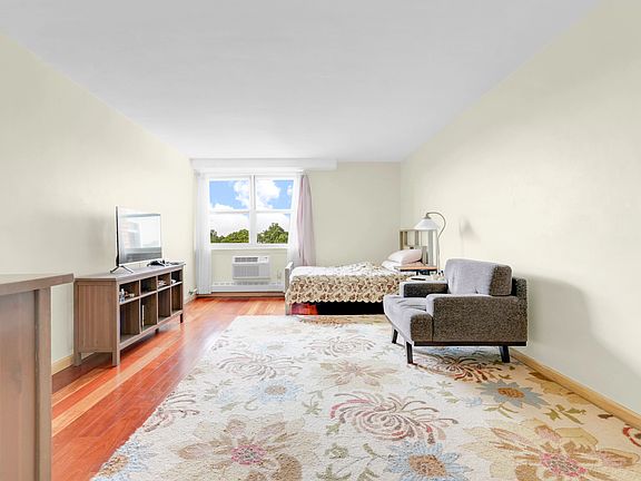 5th image of 164-20 Highland Ave #8J