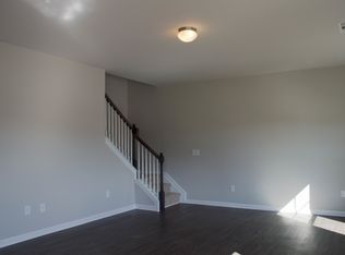 21 Ulsh Park Dr, Newnan, GA 30265