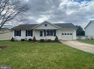 20 Greene Ave, Charles Town, WV 25414