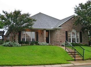 4722 Stonebriar Cir, College Station, TX 77845