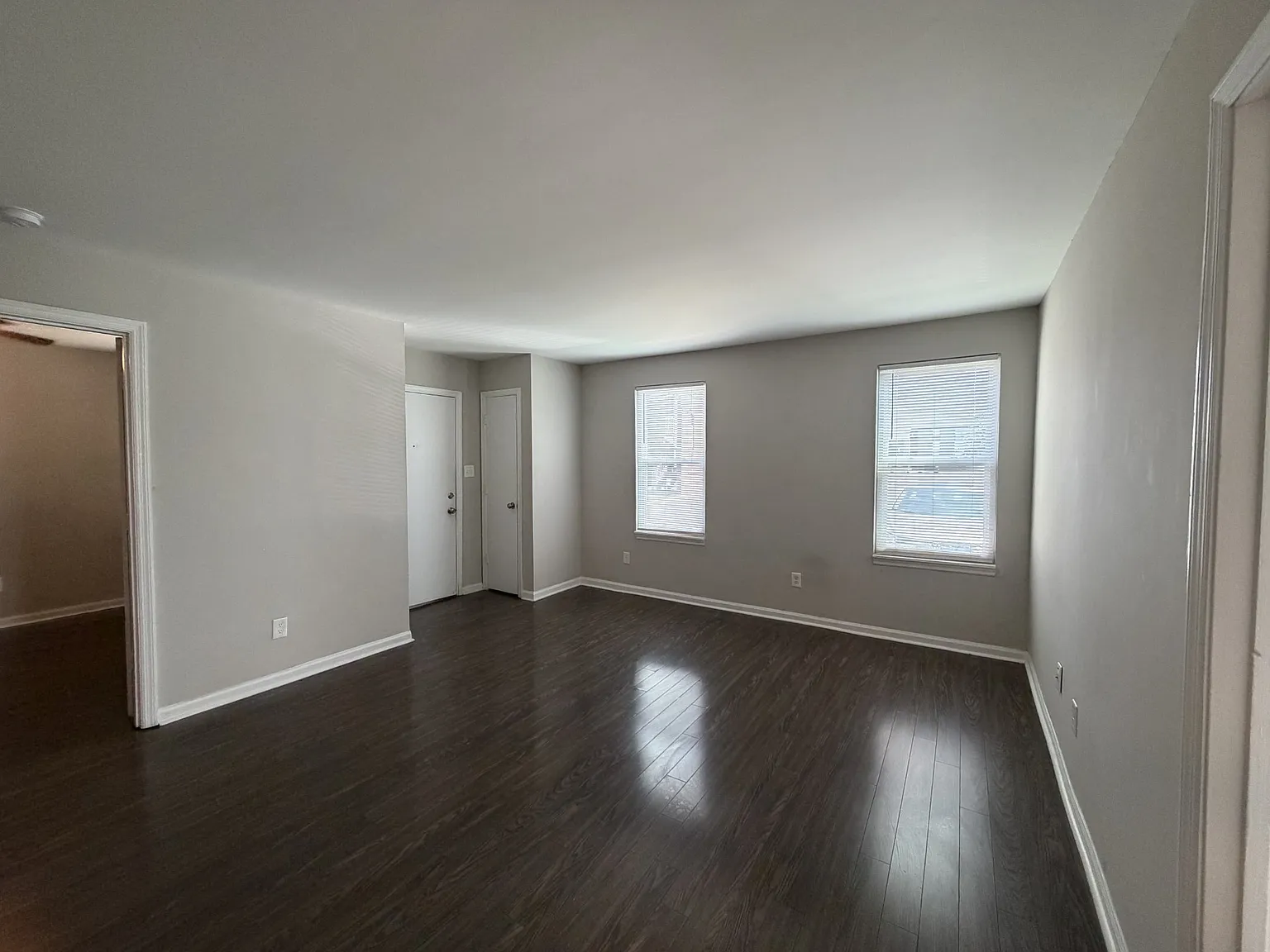2 bed, 2.0 bath, 846 sqft, $1,500 — Photo 3