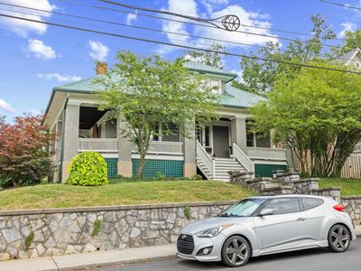 325 N New St, Staunton, VA, 24401