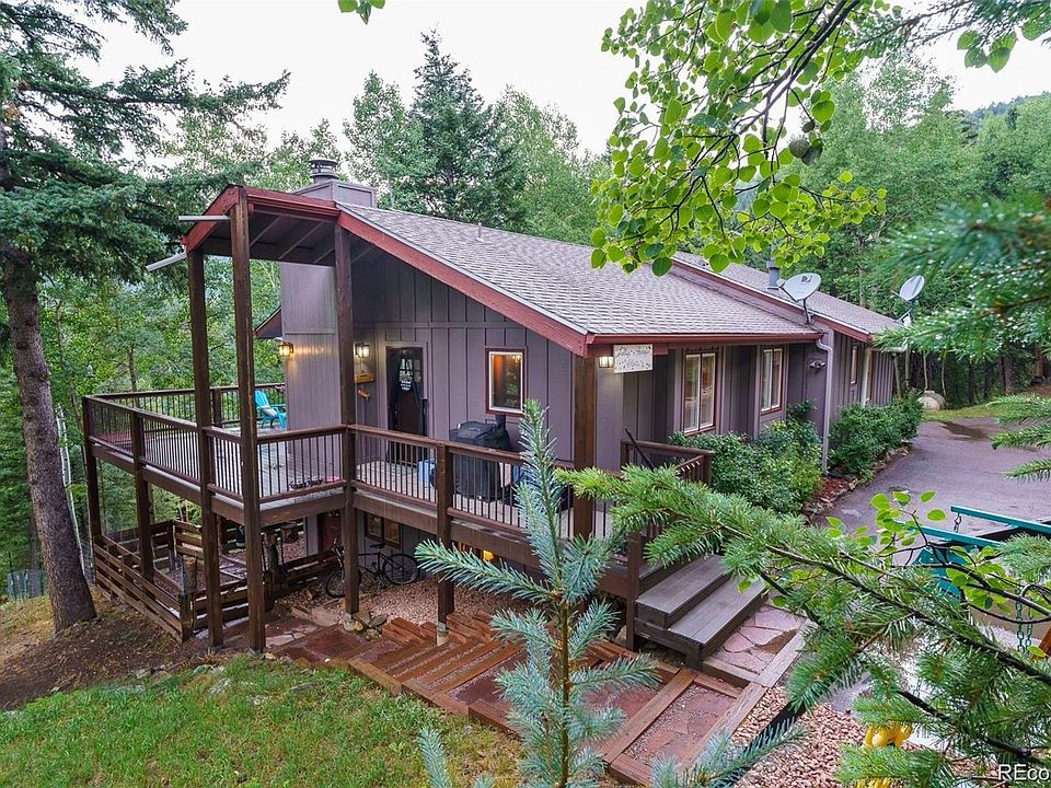 1st image of 70 Jackpine Lane