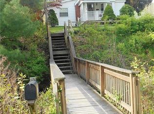 847 McNeilly Rd, Pittsburgh, PA 15226