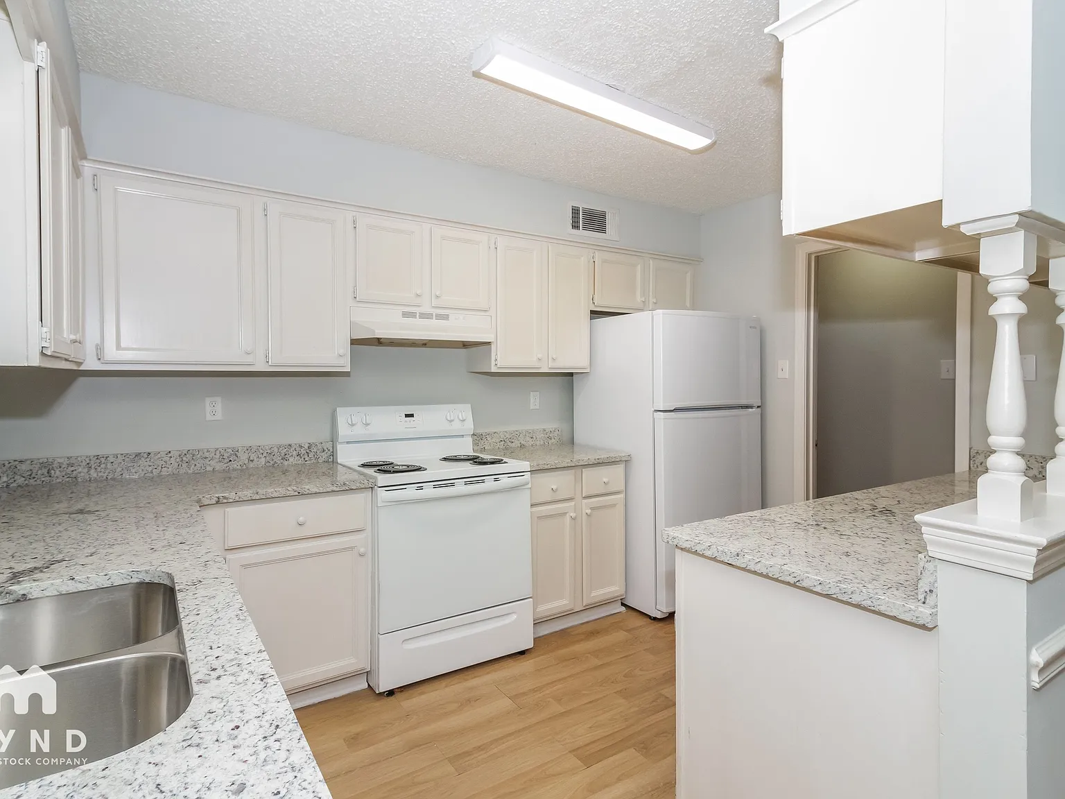3 bed, 2.0 bath, 1593 sqft, $1,660 — Photo 3