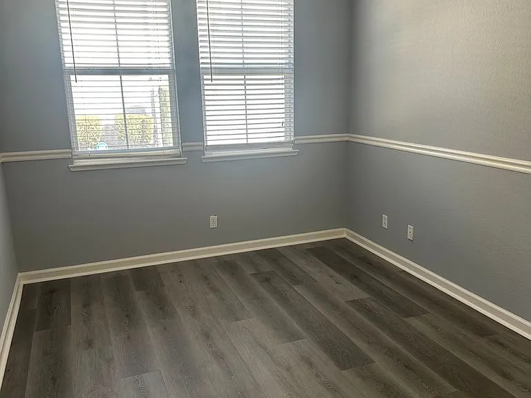 9393 Vintner Cir — Photo 4