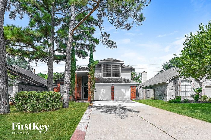 1st image of 15966 Oak Mountain Dr