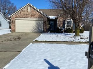 1344 E McClarnon Dr, Greenfield, IN