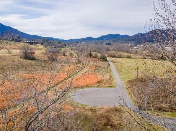 10 Tarwater Ln Lot 10, Sevierville, TN 37862