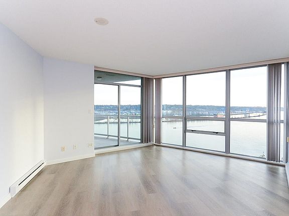 3rd image of 14 Begbie St #1809