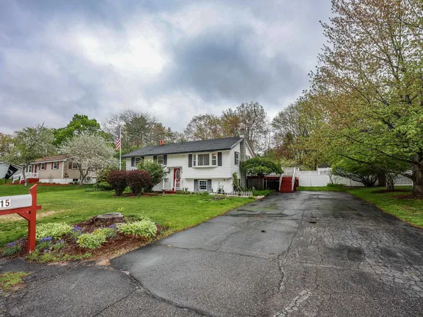 15 Raymond Drive, Merrimack, NH 03054