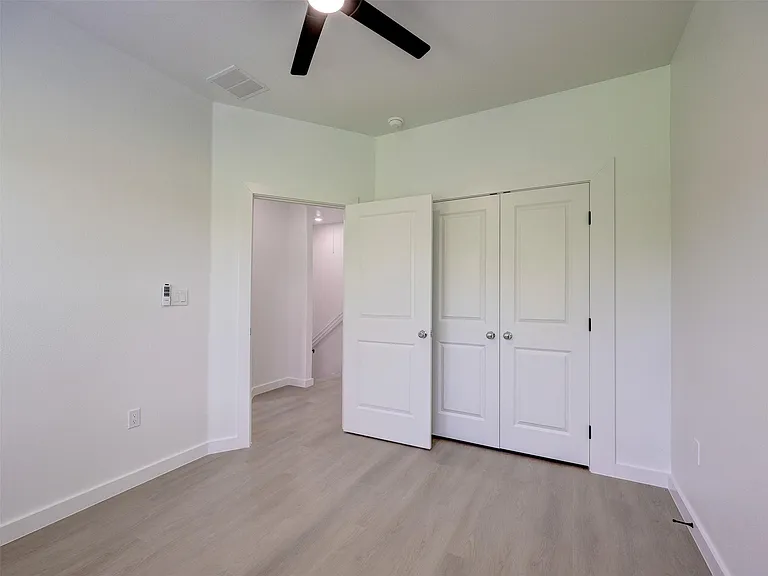 230 Brown St #A — Photo 17