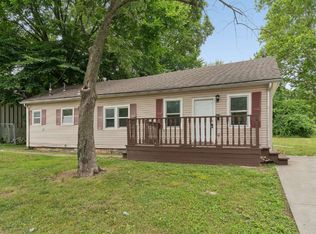 7036 Willow Ave, Raytown, MO 64133