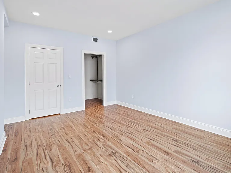 207 Shearwater Ct W #44 — Photo 18