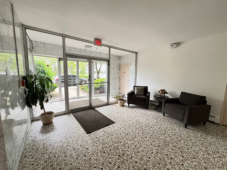 145 Main St #1F — Photo 17