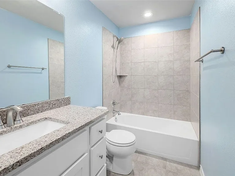 15801 Crissom Ln #17 — Photo 27