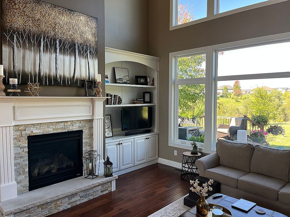2nd image of 2424 Winterwood Dr