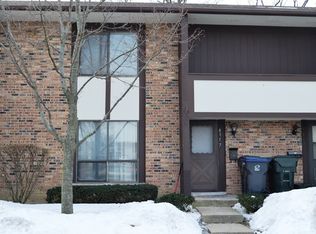 4117 Brentwood Ln, Waukegan, IL 60087