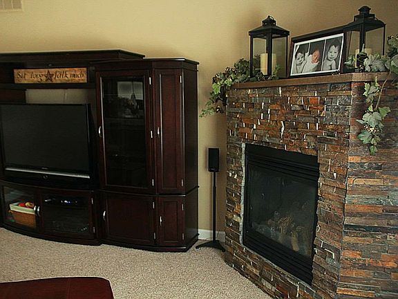 5th image of 916 Glen Forest Dr