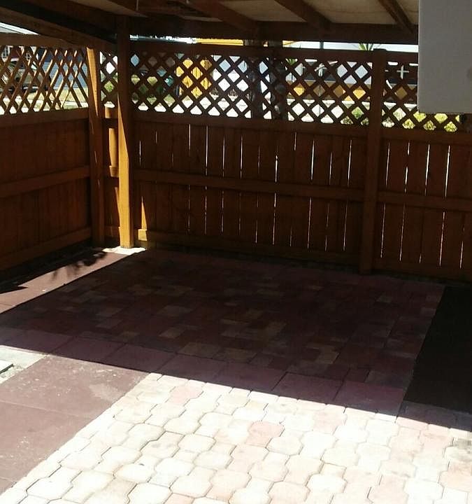 1st image of 5522 NE 1st Ter
