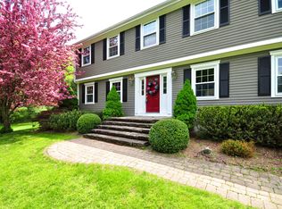 30 Old Mill Dr, Collinsville, CT 06019