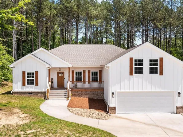 3182 Crow Rd, Dalton, GA 30721