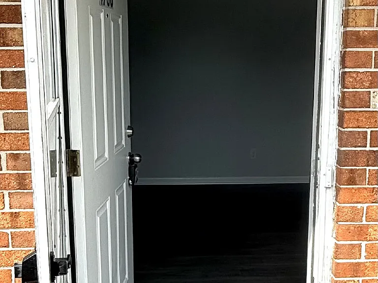 4730 Rosehill Rd — Photo 3