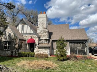 1119 E Sunshine St, Springfield, MO 65807